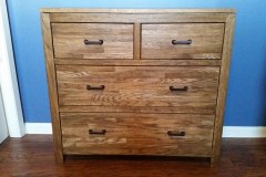 dresser2